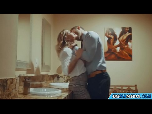 ❤️ Keď vás prsnatá blondínka zvádza na verejných toaletách ❤ Tvrdé porno na sk.com-fullporner.ru ️❤